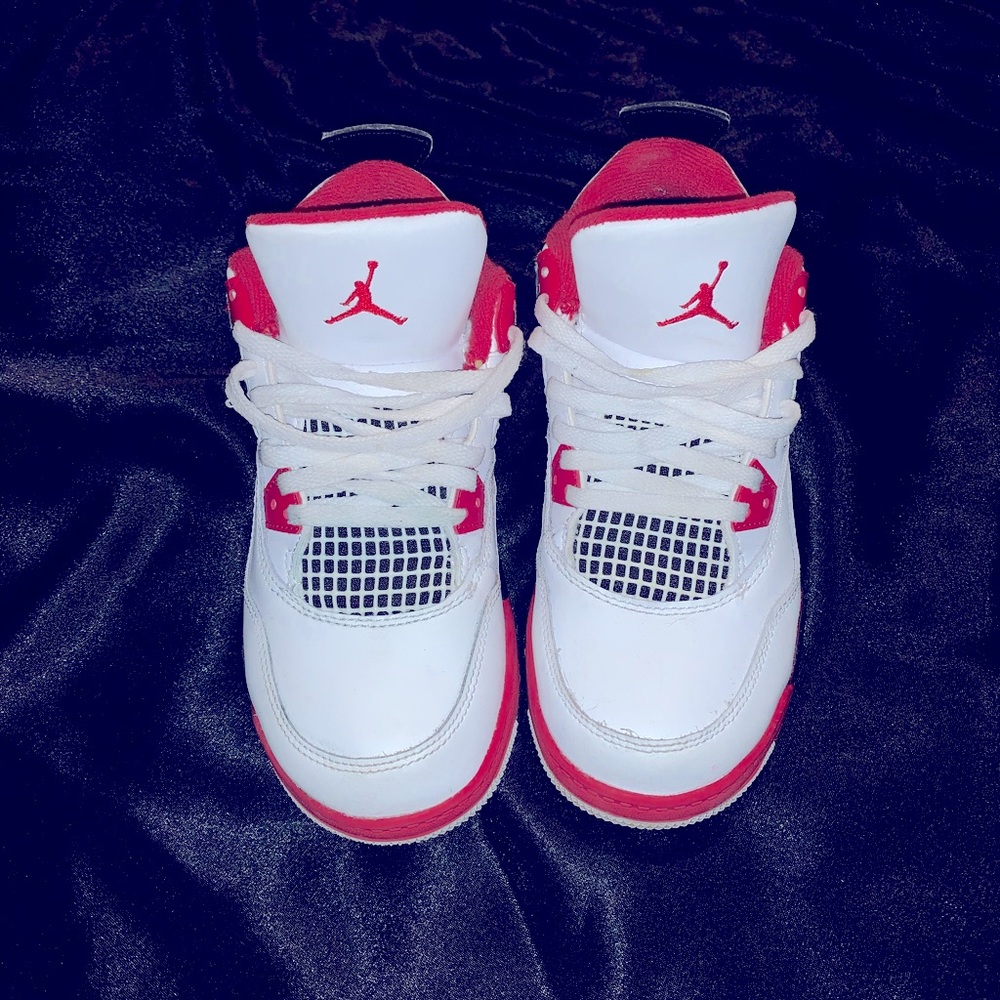 Jordan 4’s